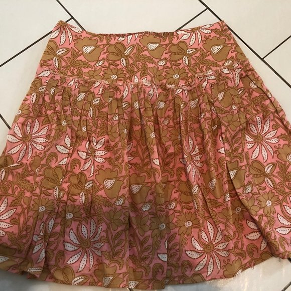 Banana Republic Pleated Pink Floral Skirt - Picture 1 of 3